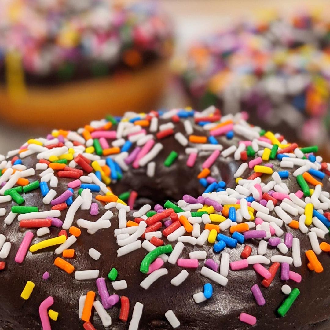 Café 160˚C Rainbow Sprinkles Donut 6 Pack